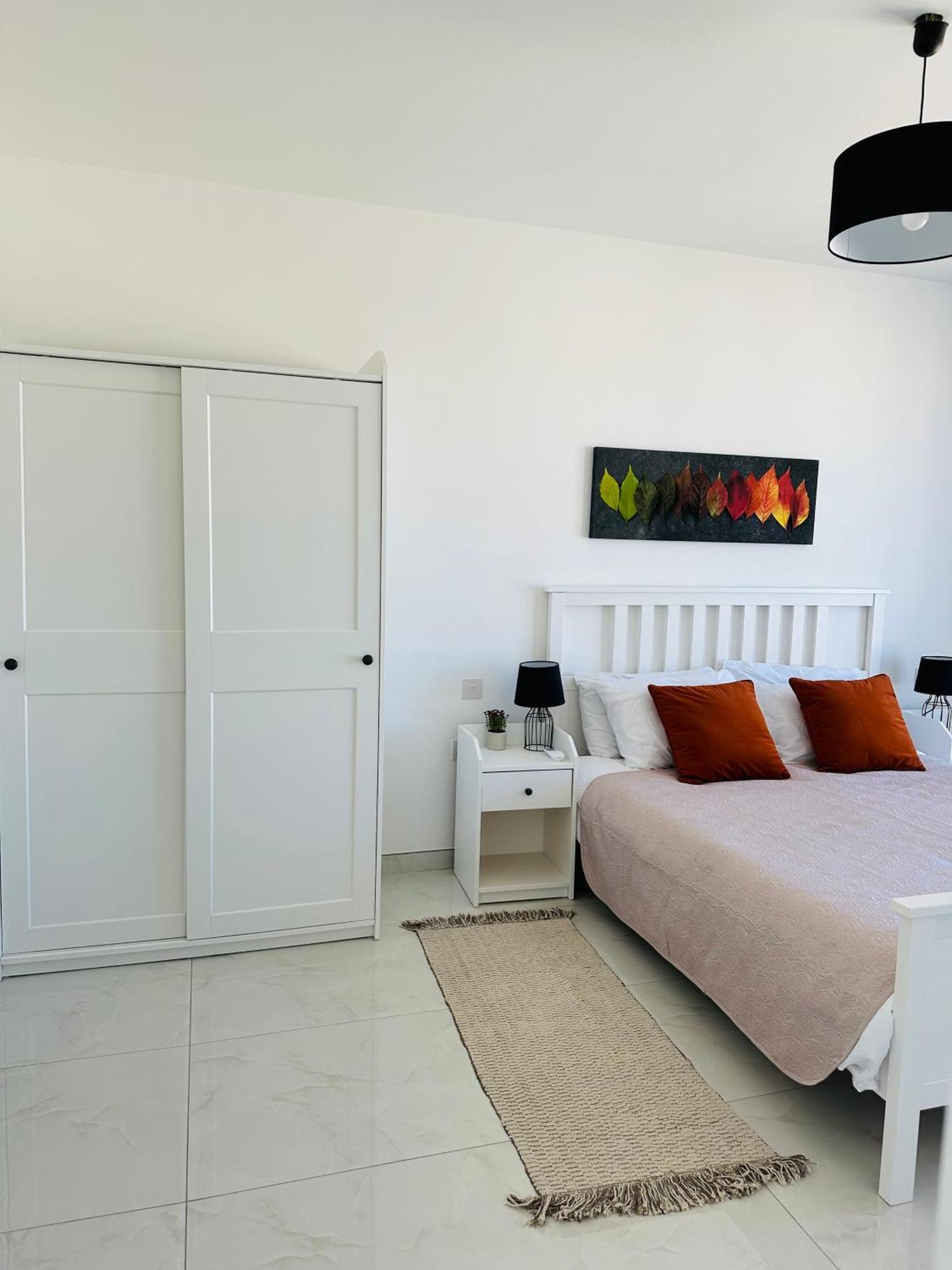 2 Bedroom Penthouse Apartment *